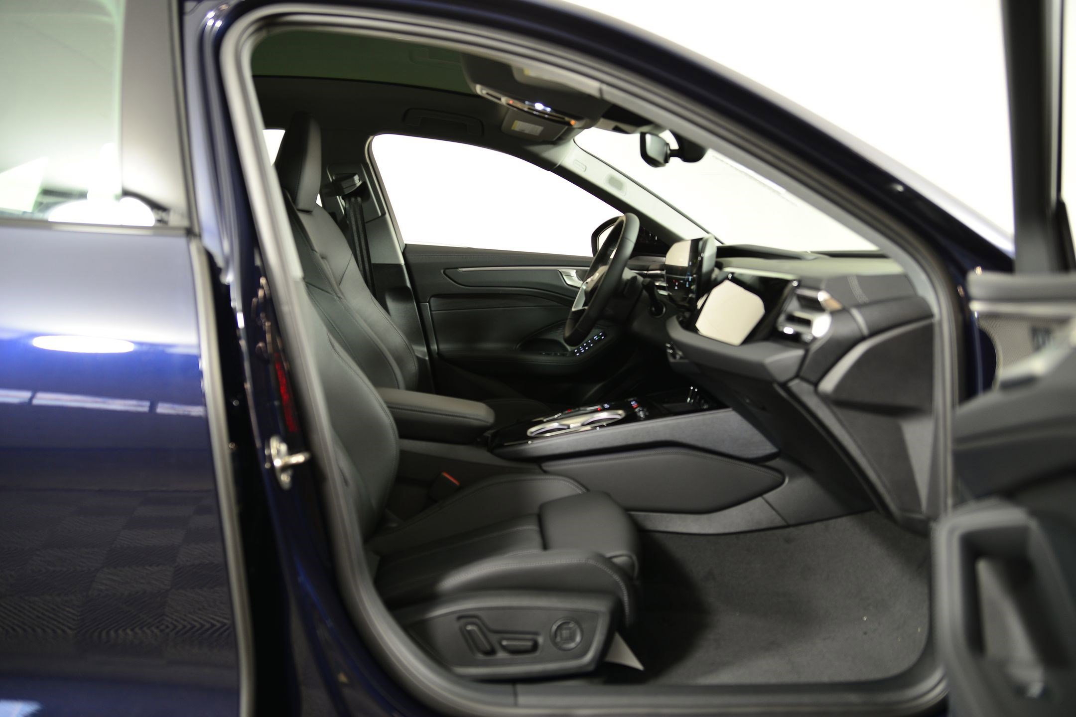 New 2026 Audi A6 Premium Plus image 16