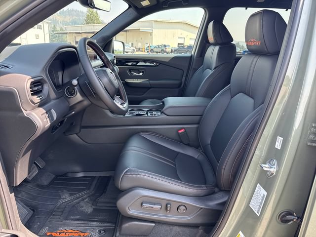 Used 2026 Honda Pilot TrailSport image 16