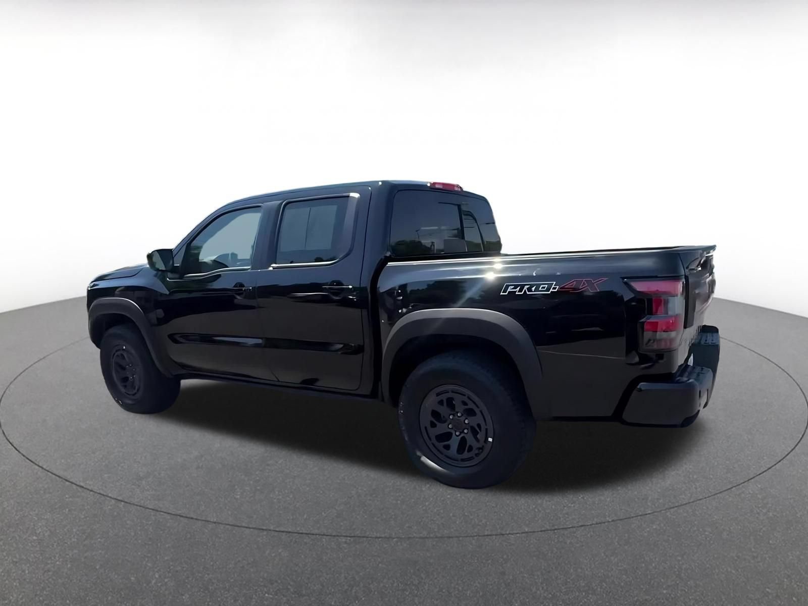 Used 2026 Nissan Frontier PRO-4X AWD/4WD image 10
