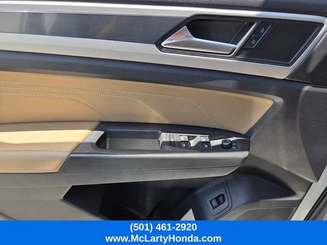 Used 2022 Volkswagen Atlas Cross Sport SE AWD/4WD image 34