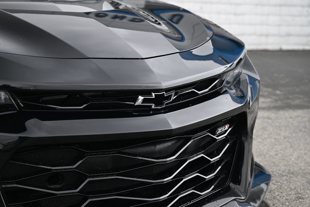 Used 2023 Chevrolet Camaro ZL1 RWD image 13