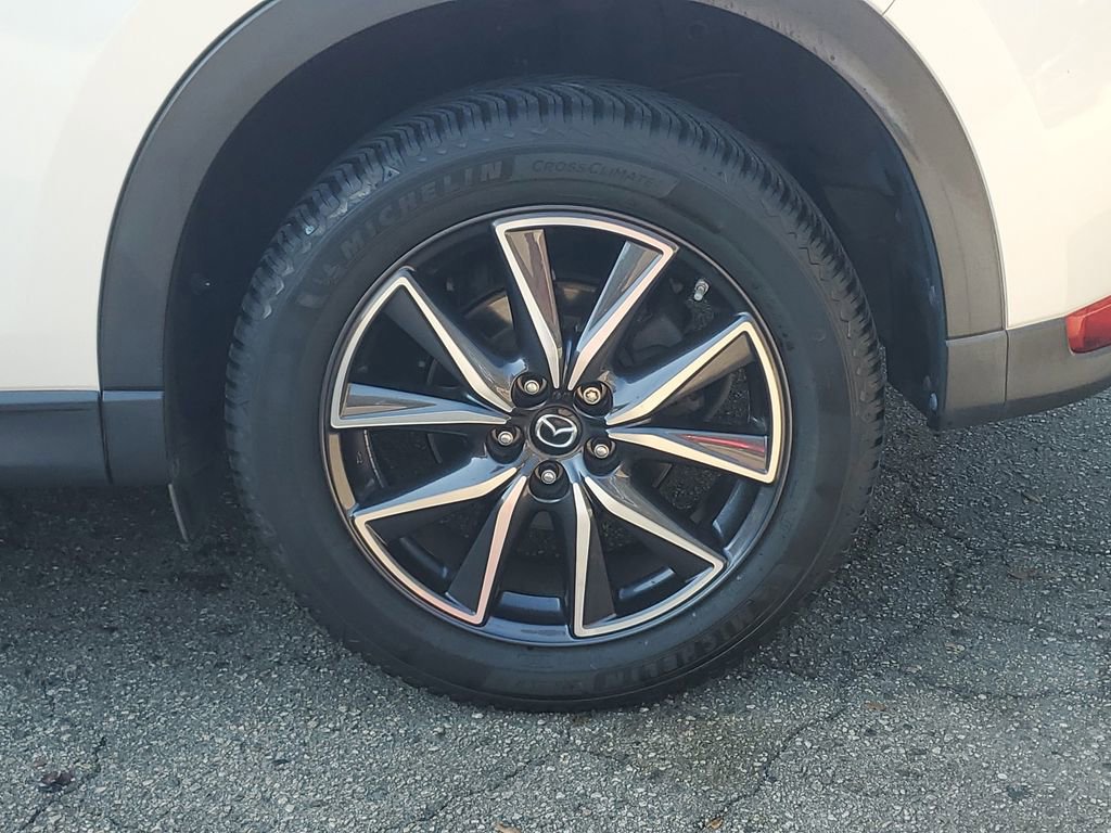 Used 2018 MAZDA CX-5 Touring image 6