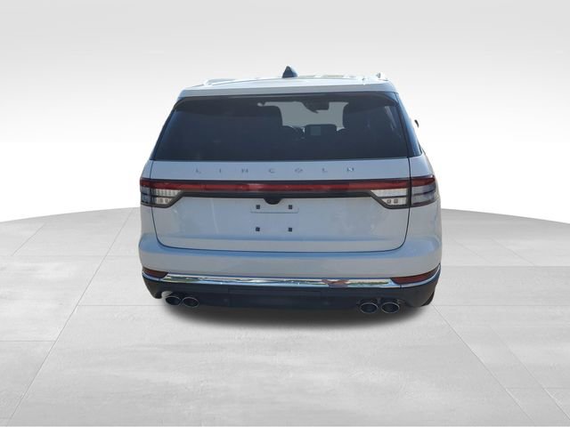 Used 2025 Lincoln Aviator Reserve w/ Illumination Package AWD/4WD image 5