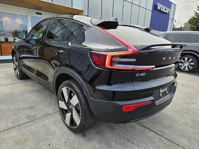 Used 2023 Volvo C40 P8 Recharge Ultimate w/ Protection Package Premier AWD/4WD image 7