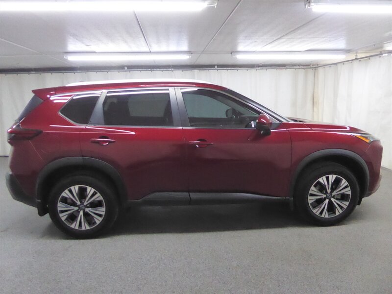 Used 2022 Nissan Rogue SV w/ SV Premium Package FWD image 8