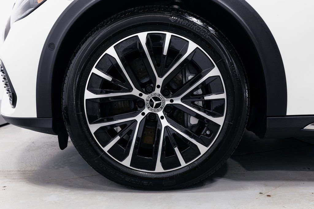 Certified 2025 Mercedes-Benz E 450 4MATIC All-Terrain Wagon w/ Multicontour Seating Package image 39