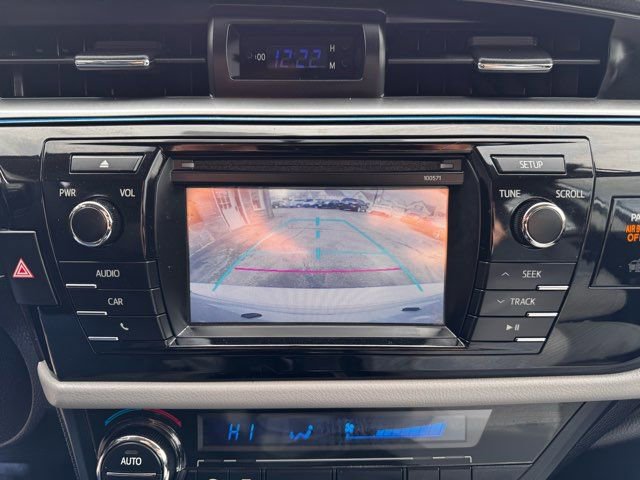Used 2014 Toyota Corolla LE FWD image 15