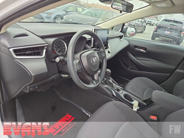 Used 2021 Toyota Corolla LE image 17