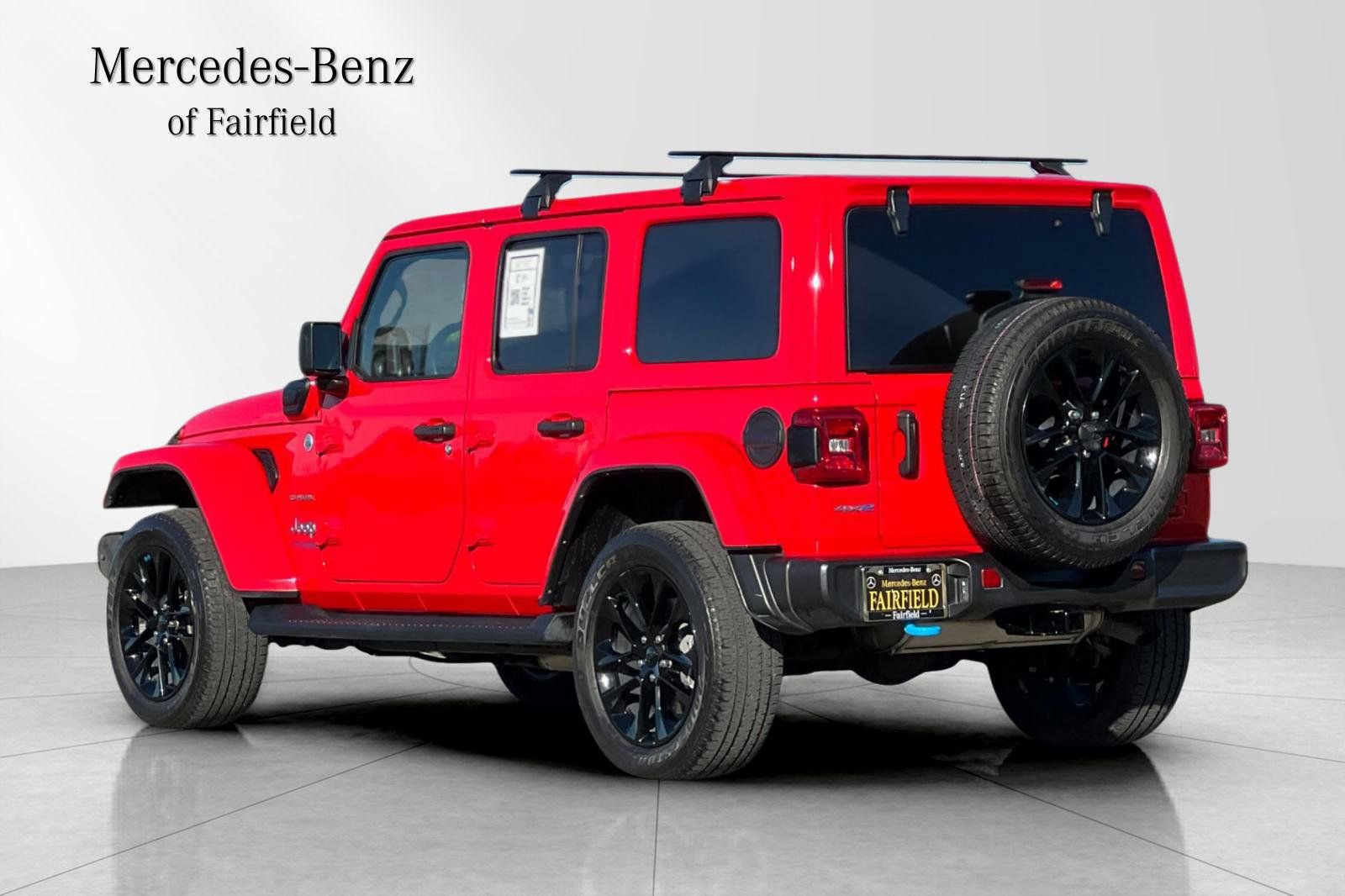 Used 2022 Jeep Wrangler Unlimited Sahara AWD/4WD image 6