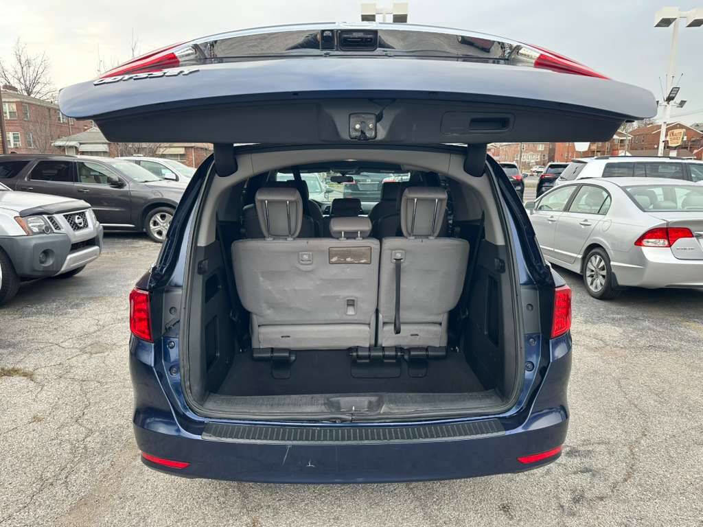 Used 2019 Honda Odyssey EX image 8
