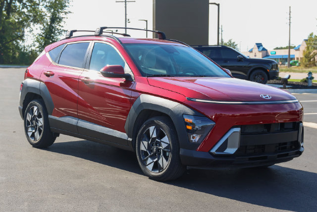 Used 2024 Hyundai Kona SEL w/ Convenience Package