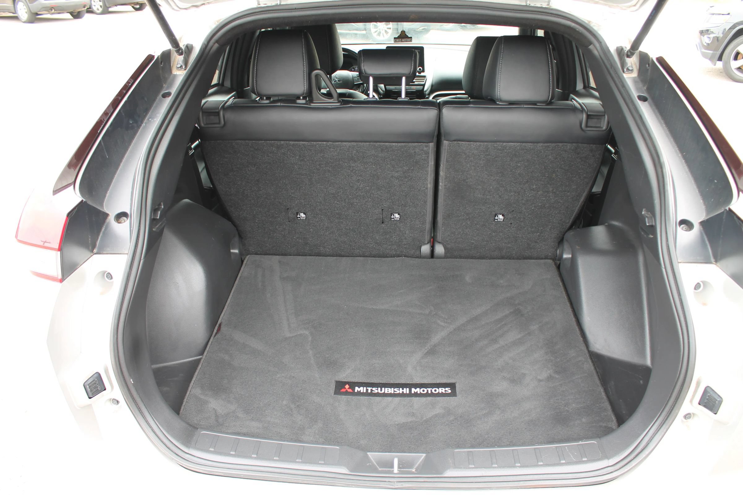 Used 2023 Mitsubishi Eclipse Cross SEL AWD/4WD image 21