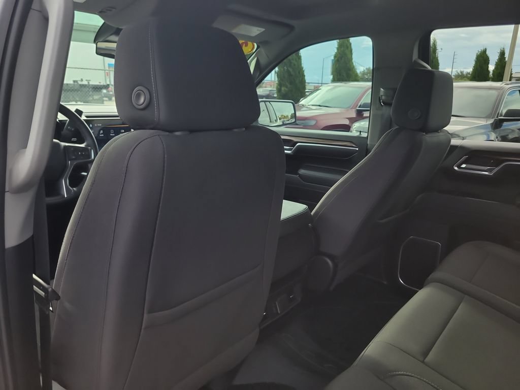 Used 2026 Chevrolet Silverado 1500 RST w/ RST Select Package RWD image 12