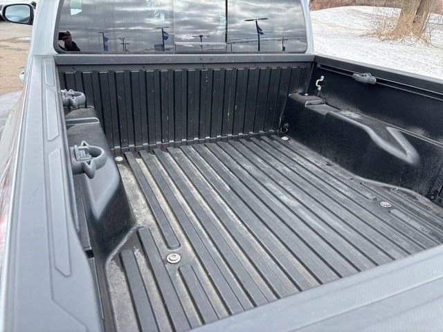 Used 2020 Toyota Tacoma TRD Off-Road image 31