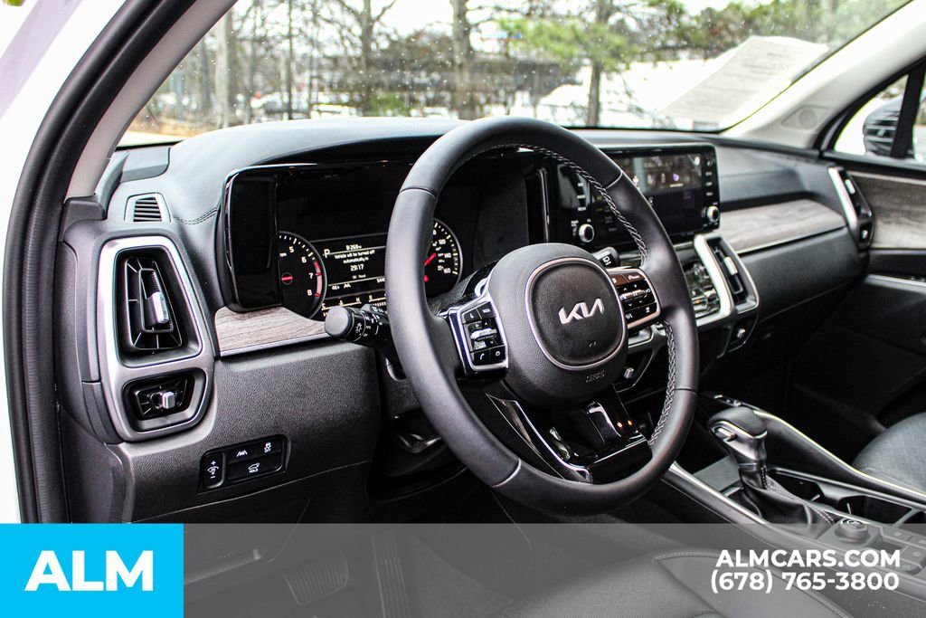 Used 2023 Kia Sorento EX image 34