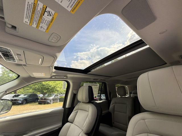 New 2026 Lincoln Navigator Reserve AWD/4WD image 22