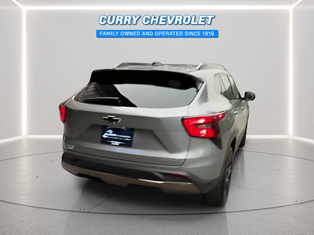 Used 2024 Chevrolet Trax ACTIV w/ Sunroof Package FWD image 13