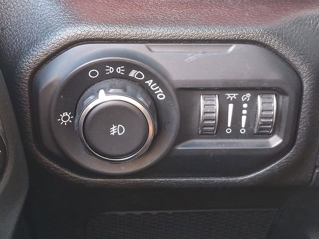 Used 2021 Jeep Wrangler Unlimited Rubicon w/ Dual Top Group image 23