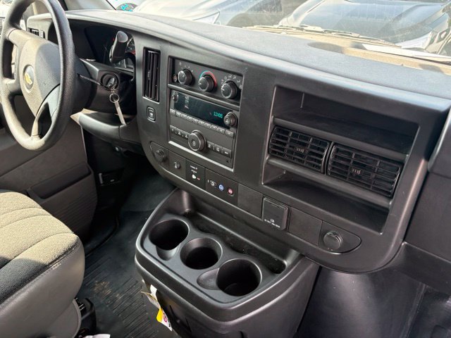 Used 2025 Chevrolet Express 2500 w/ Driver Convenience Package RWD image 24