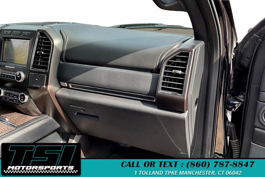 Used 2019 Ford Expedition Limited image 17