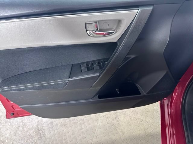 Used 2019 Toyota Corolla LE FWD image 17