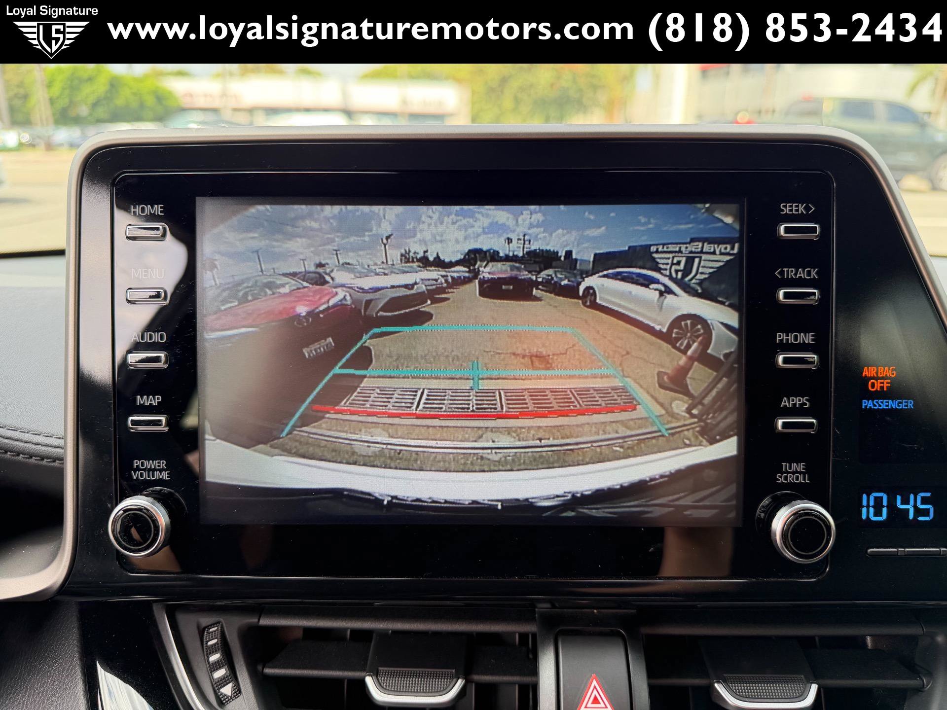 Used 2019 Toyota C-HR XLE FWD image 31