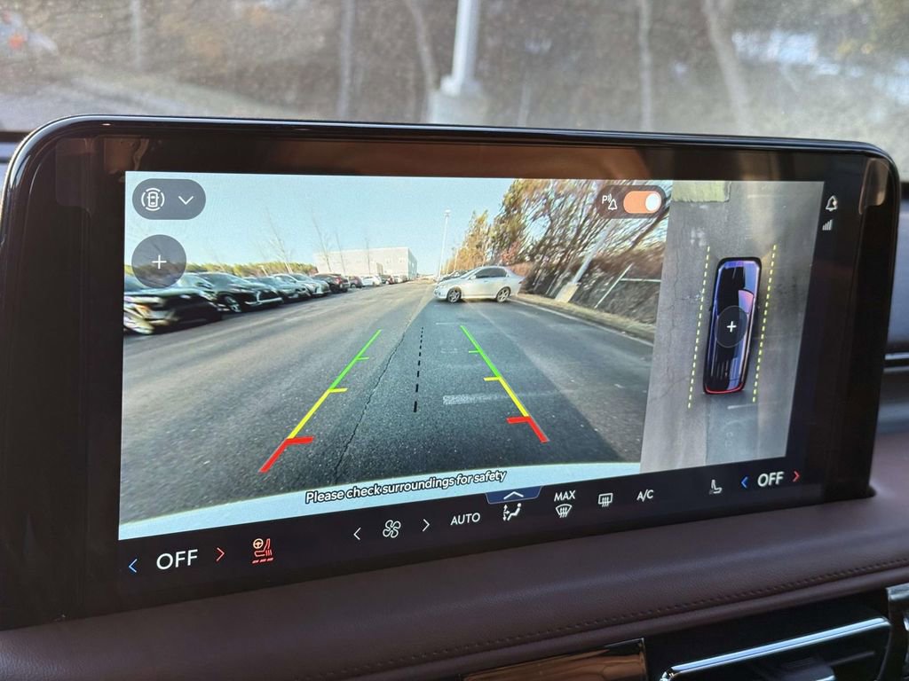 Used 2025 Lincoln Aviator Reserve image 11