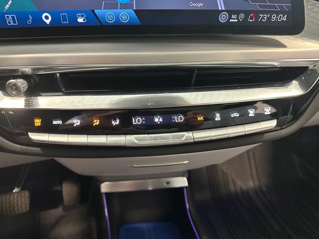 Used 2025 Cadillac Lyriq Luxury w/ LPO, Floor Liner Package AWD/4WD image 16