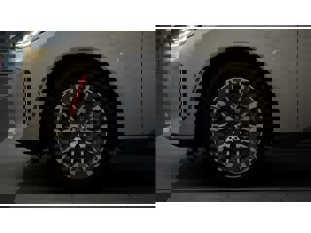 New 2025 BMW X3 xDrive30i w/ Convenience Package image 7