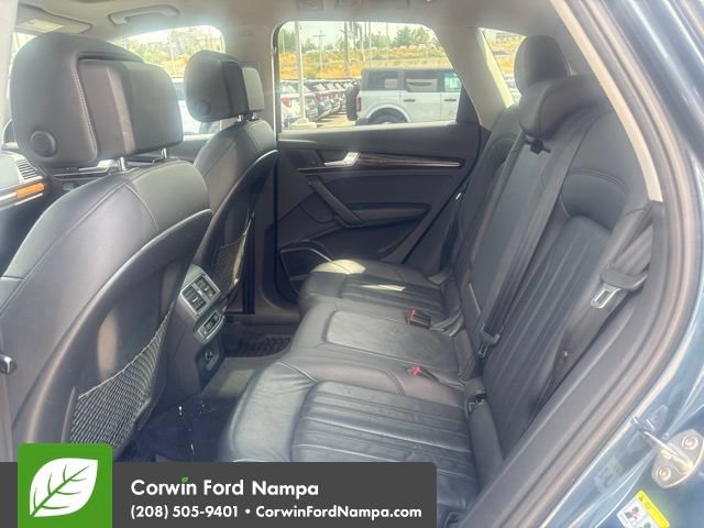 Used 2018 Audi Q5 2.0T Premium Plus w/ Premium Plus Package AWD/4WD image 9