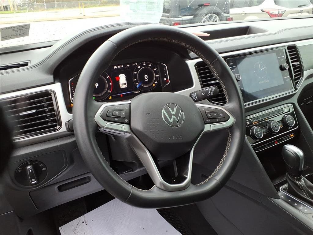 Used 2022 Volkswagen Atlas SE image 12
