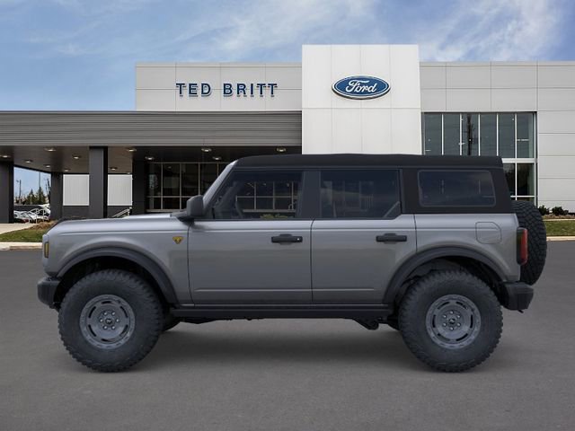 New 2025 Ford Bronco Badlands w/ Sasquatch Package AWD/4WD image 4