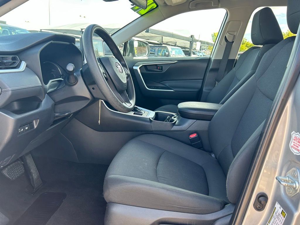 Used 2024 Toyota RAV4 LE image 25