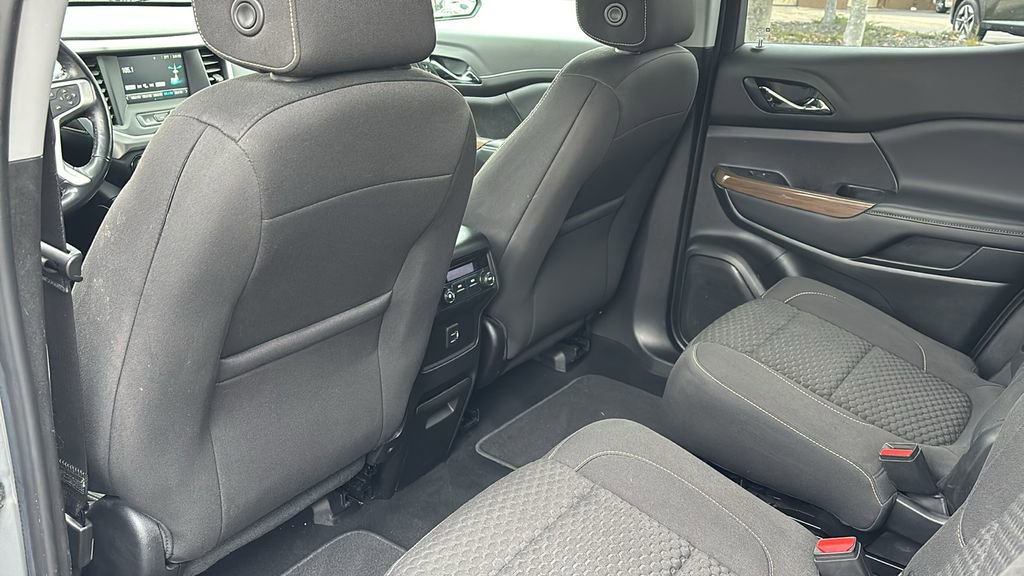 Used 2019 GMC Acadia SLE w/ Driver Alert Package I image 32