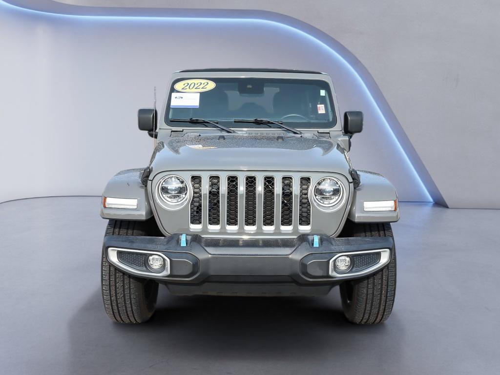 Used 2022 Jeep Wrangler Unlimited Sahara w/ Cold Weather Group AWD/4WD image 11