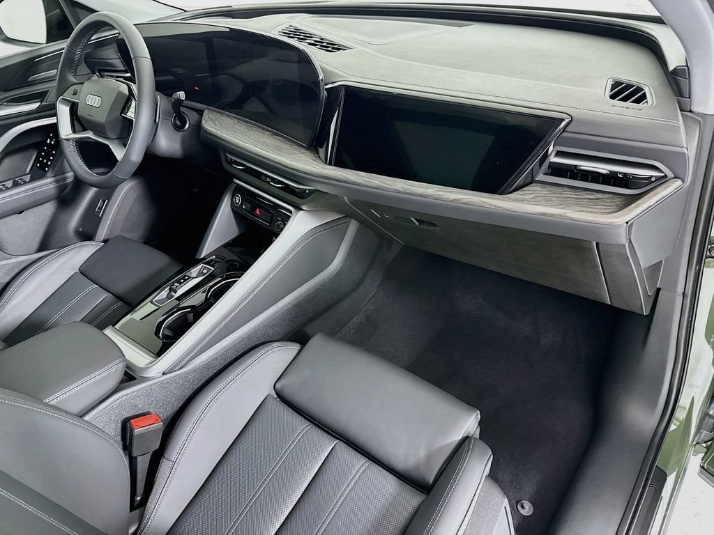 New 2026 Audi Q5 Premium Plus AWD/4WD image 18