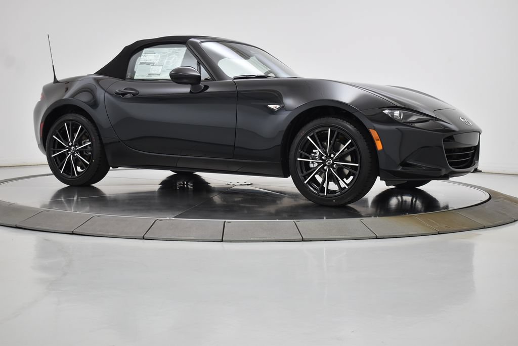 New 2026 MAZDA MX-5 Miata Grand Touring w/ Weather Package RWD image 12