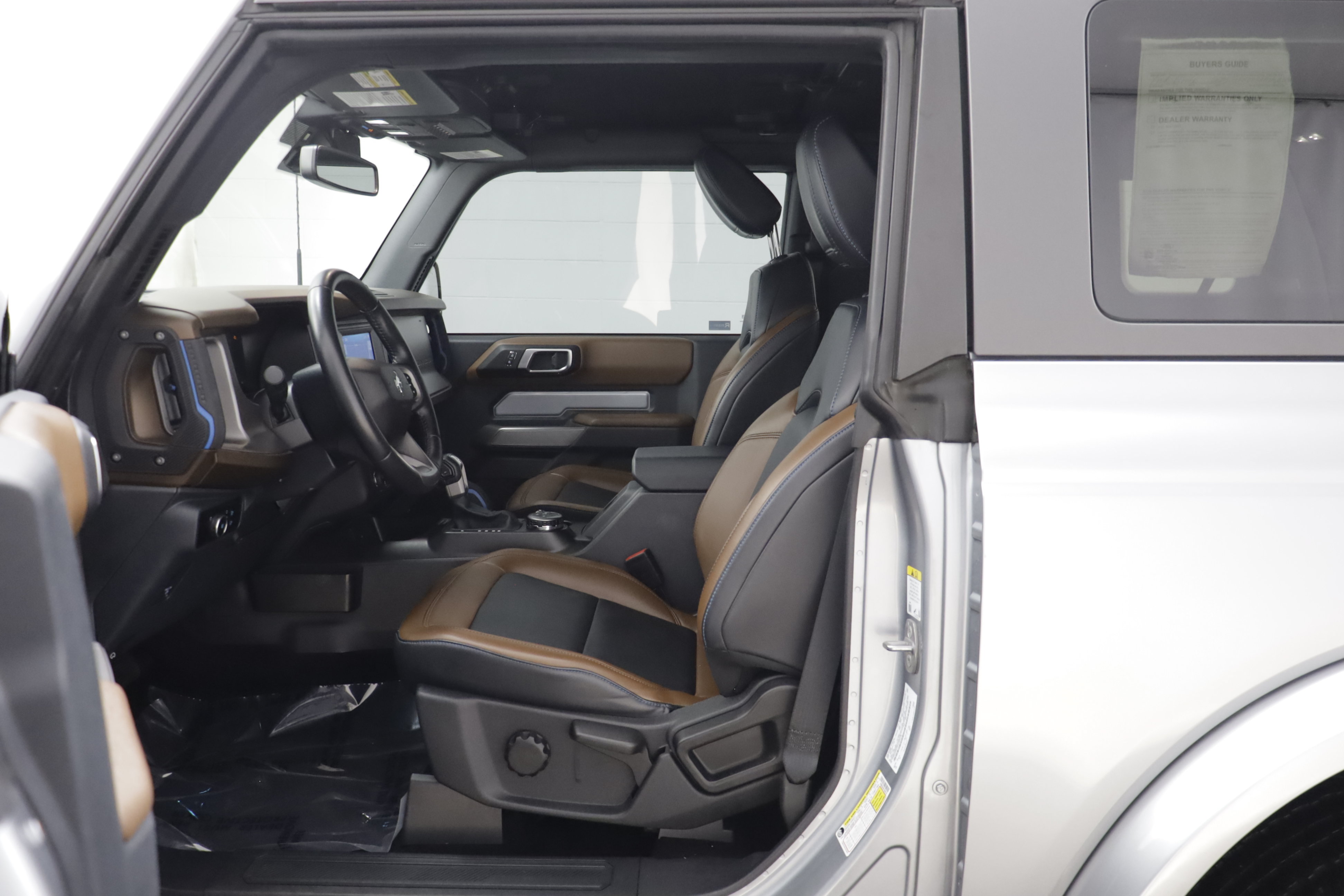 Used 2023 Ford Bronco Outer Banks AWD/4WD image 6