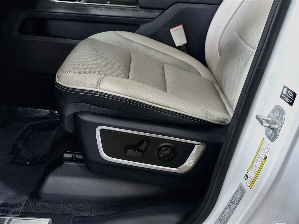 Used 2023 RAM 1500 Limited AWD/4WD image 27