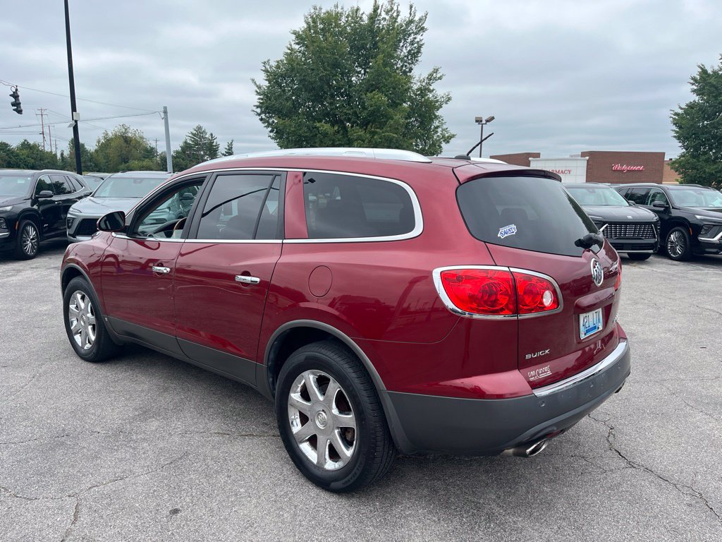 Used 2010 Buick Enclave CXL FWD image 4