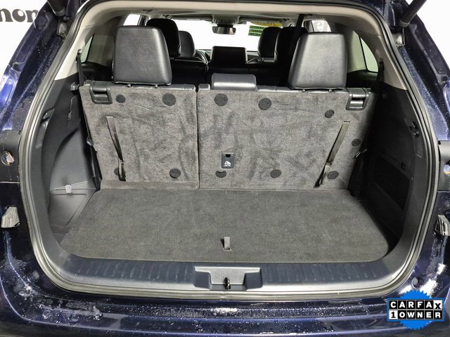 Used 2023 Toyota Highlander XLE image 9