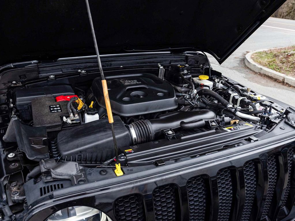 Used 2021 Jeep Wrangler Unlimited Sport image 33