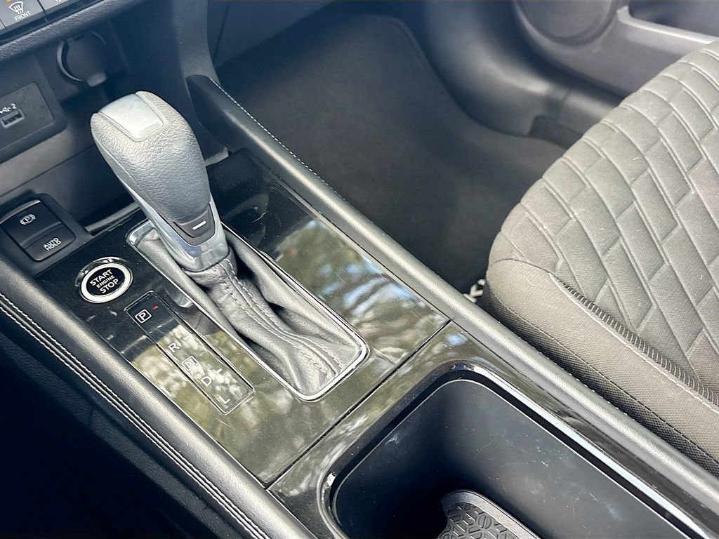 Used 2021 Nissan Kicks SV image 16