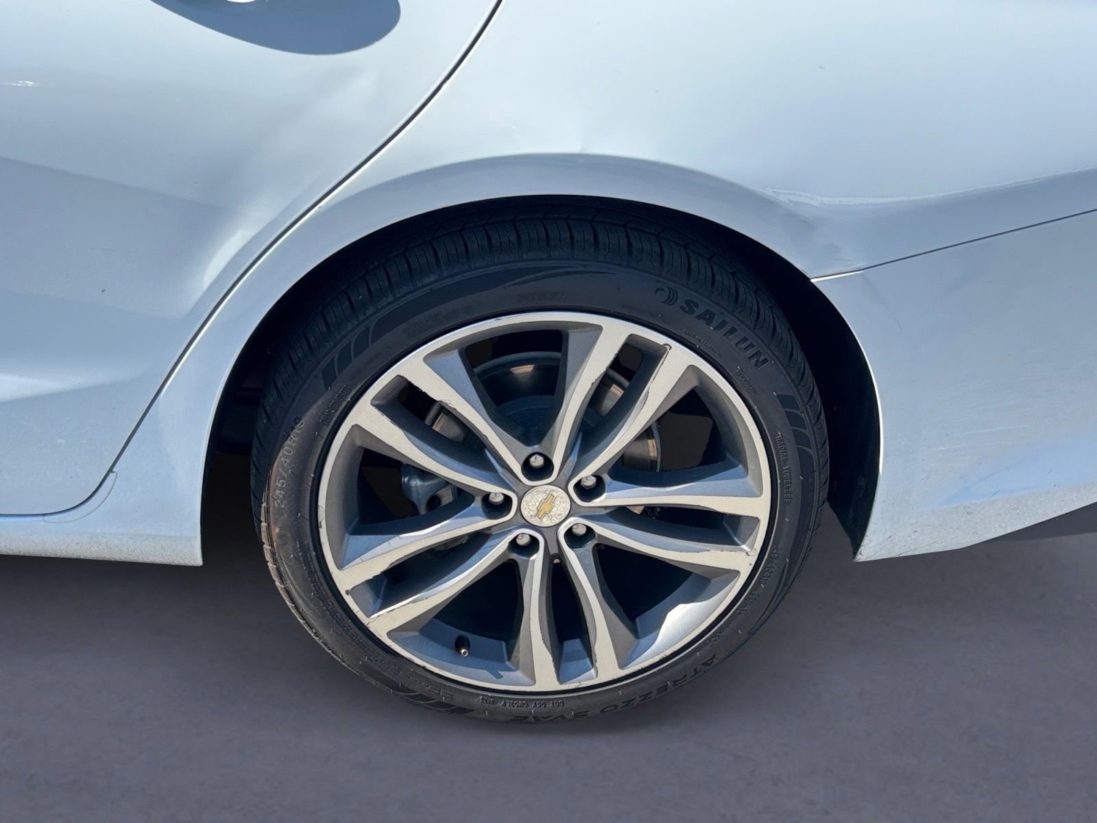 Used 2023 Chevrolet Malibu LT FWD image 5