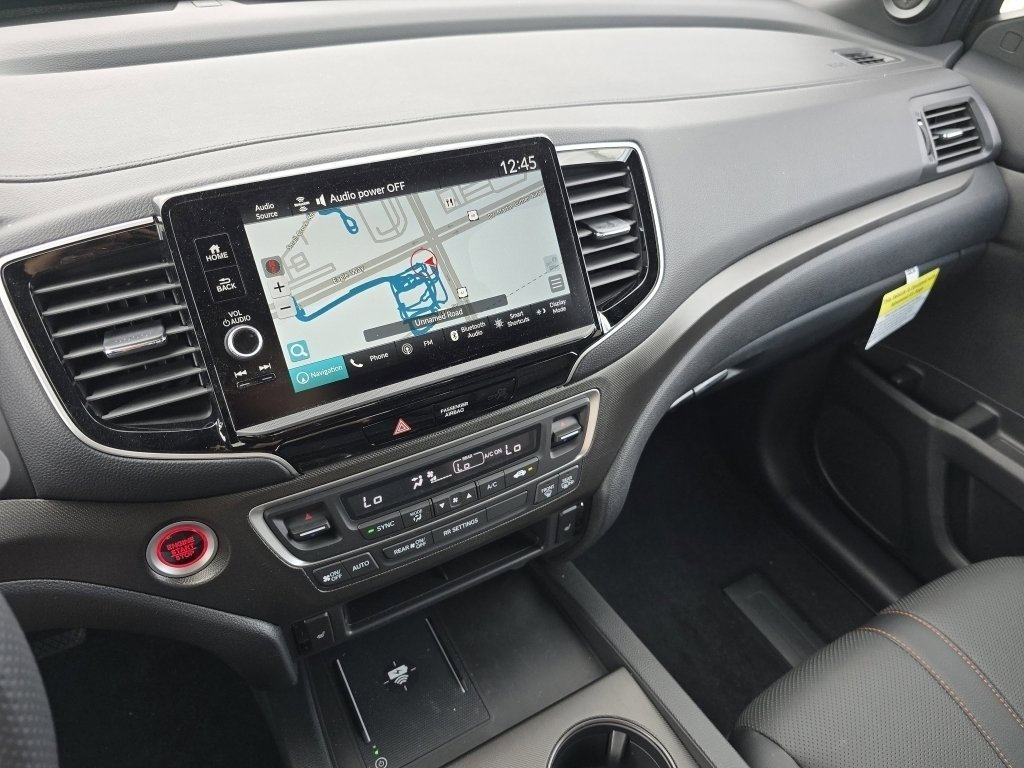 Used 2025 Honda Ridgeline TrailSport image 13