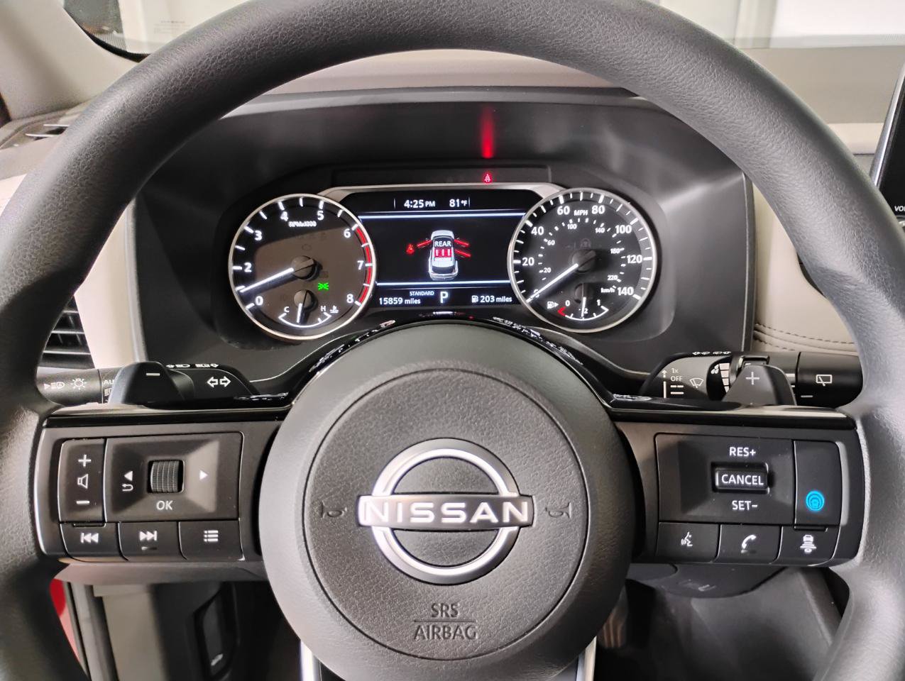 Used 2023 Nissan Rogue SV FWD image 42