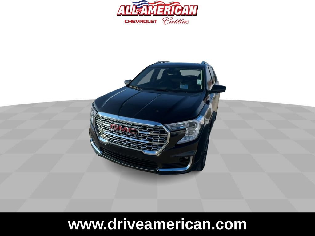 Used 2022 GMC Terrain Denali w/ Black Diamond Edition image 5