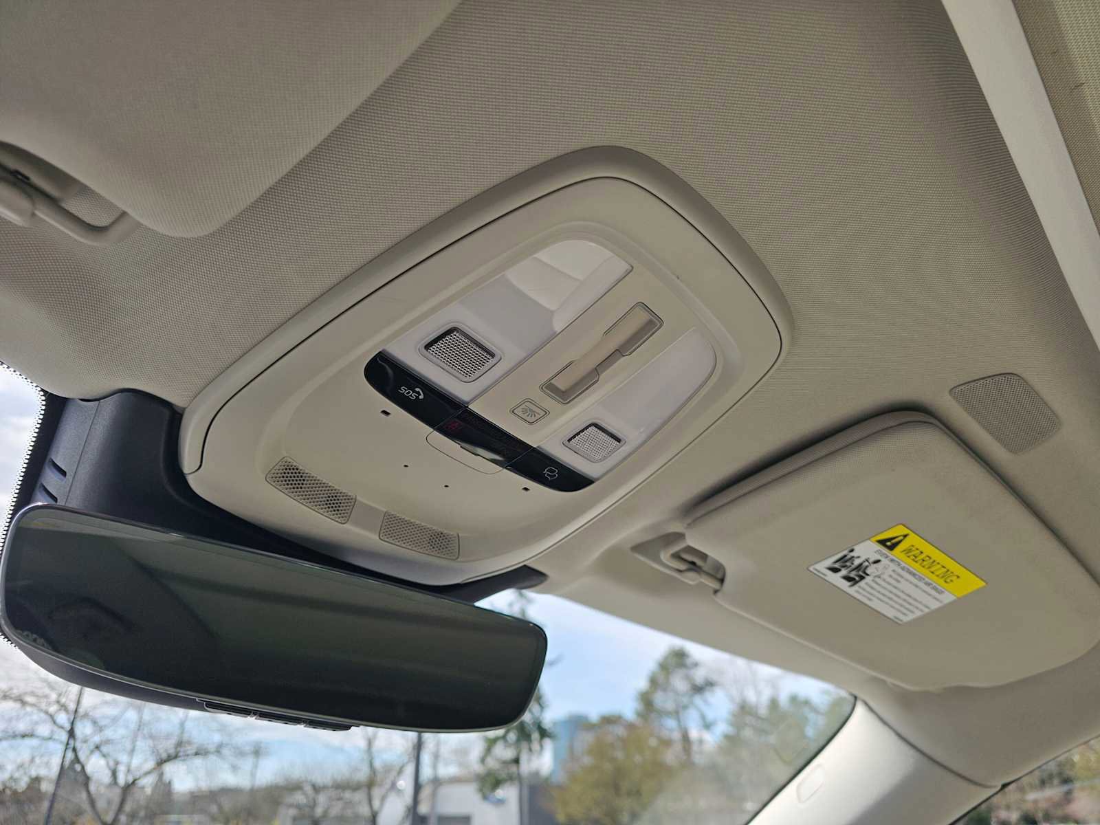 Used 2023 Volvo XC90 T8 Ultimate w/ Protection Package Premier image 28