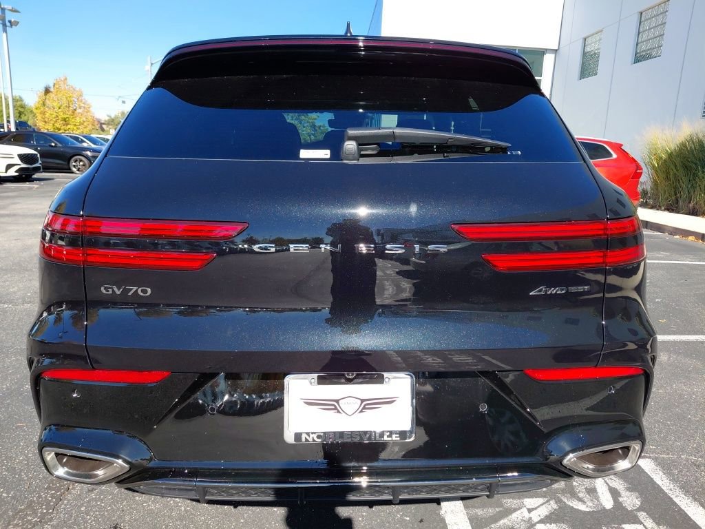 New 2026 Genesis GV70 3.5T Sport Prestige image 7