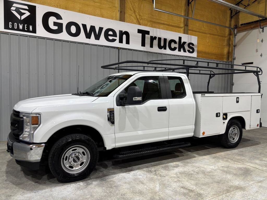 Used 2022 Ford F250 XL w/ Power Equipment Group RWD image 4